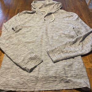 Quiksilver Men’s Cotton hoodie
